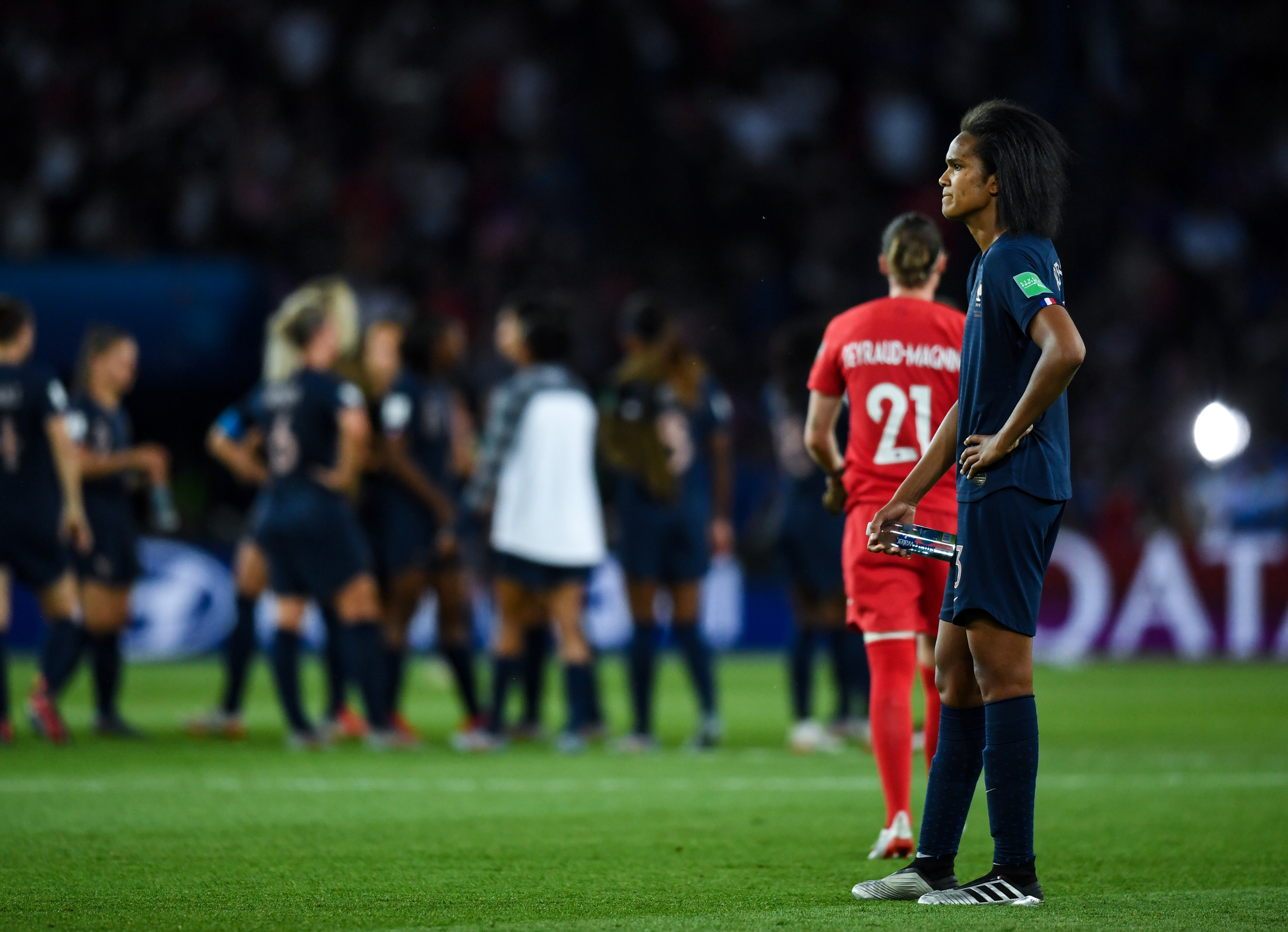 法国世界杯女足比赛再掀热潮