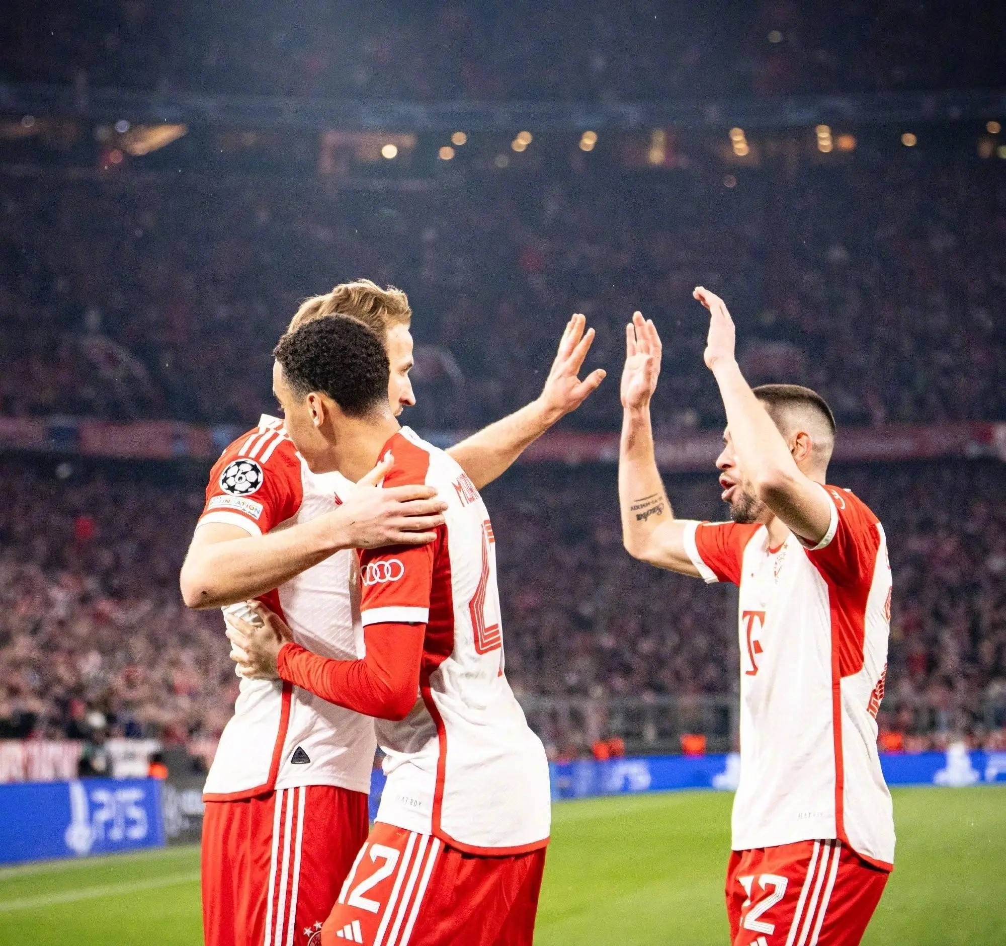 拜仁晋级四强，欧冠突围利刃在握的简单介绍