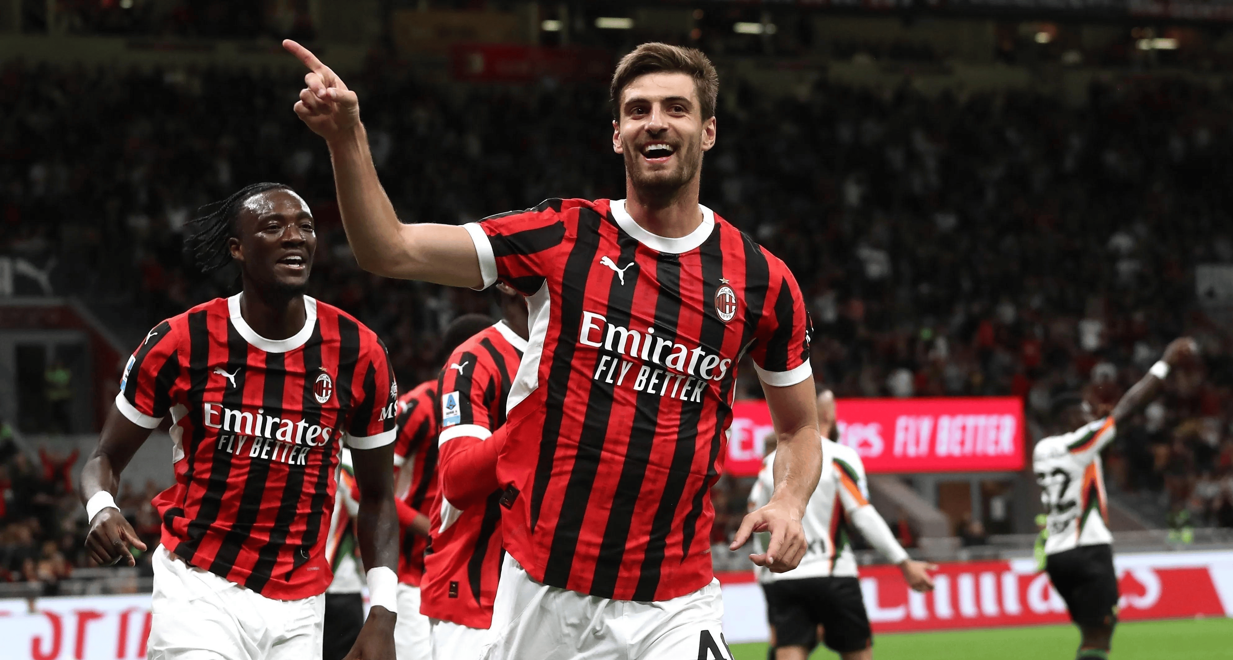 AC米兰防守端表现不佳，需加强整体防守意识