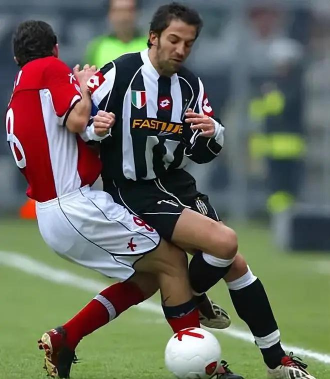 包含尤文图斯在主场战胜对手，继续领跑意甲的词条